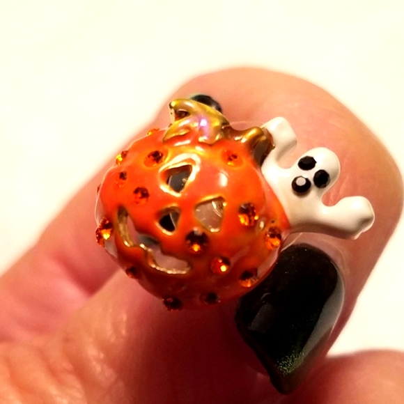 Kirk's Folly Happy Jack Pumpkin Earrings - Picture 5 of 9